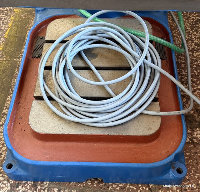 Vrtačka sloupová VS 16 (Vrtacka sloupova VS 16 (5).JPG)